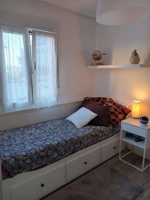 Апартаменты Preciosa Casa Bi-Familiar Al Lado De Donosti. Ирун Экстерьер фото